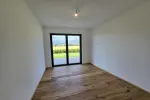 Ausgestattete Garten- Neubauwohnung mit Blick