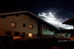 Mehrparteienhaus direkt an der Piste & Rodelbahn