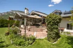 Landhaus mit 3 Wohnungen in sonniger Lage